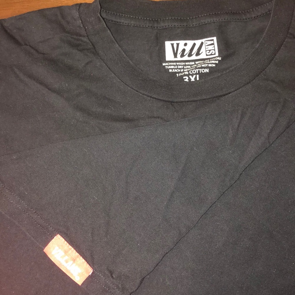 Villans Tee - Picture 2 of 2